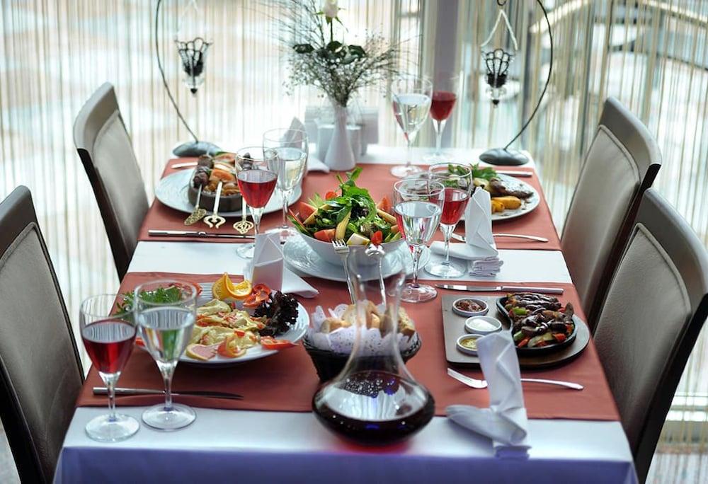 Rhiss Hotel Bostanci Istanbul Ngoại thất bức ảnh