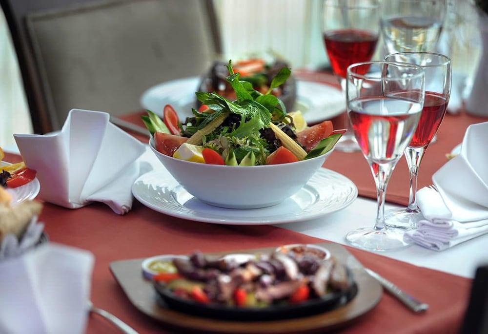 Rhiss Hotel Bostanci Istanbul Ngoại thất bức ảnh
