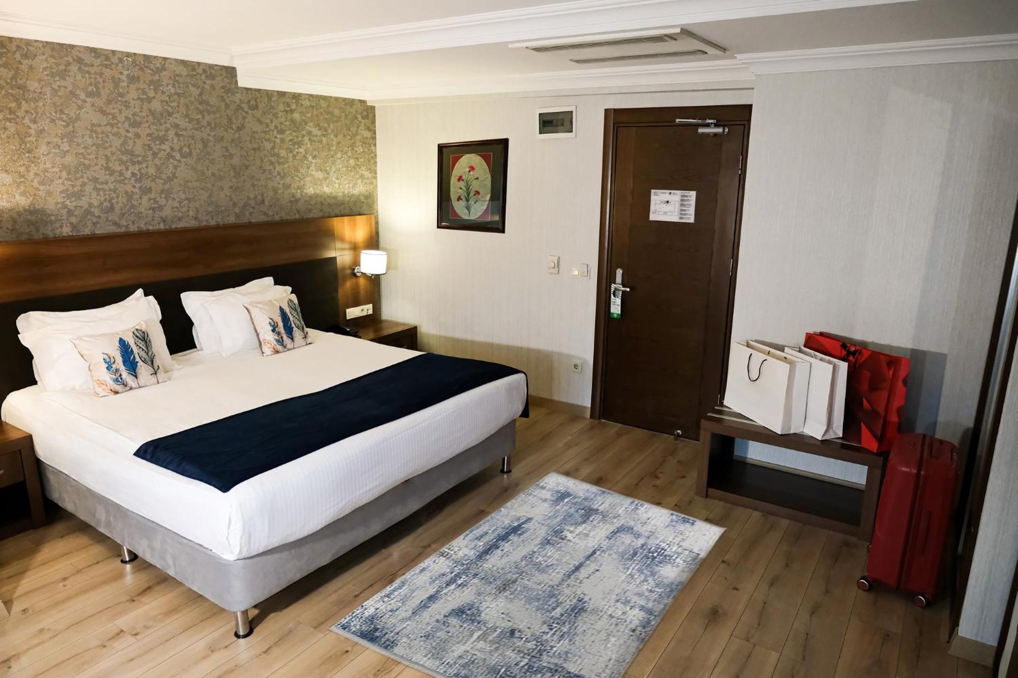 Rhiss Hotel Bostanci Istanbul Ngoại thất bức ảnh