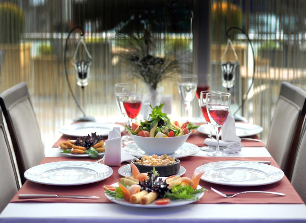 Rhiss Hotel Bostanci Istanbul Ngoại thất bức ảnh