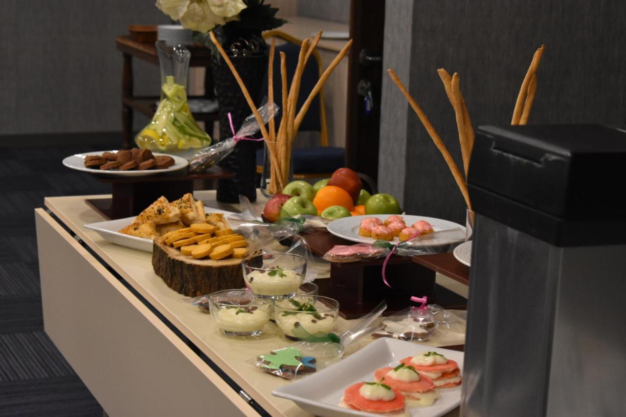 Rhiss Hotel Bostanci Istanbul Ngoại thất bức ảnh